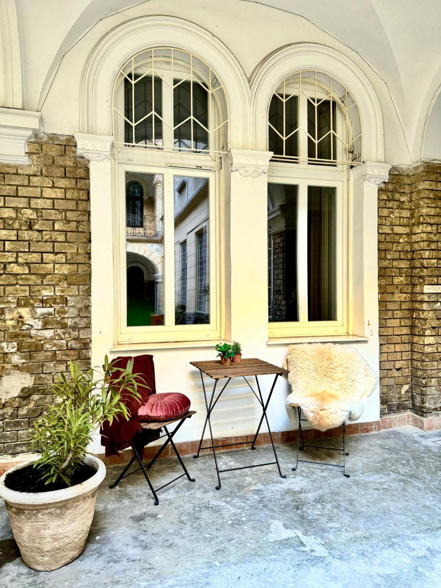 Stay At Liz Budapest Central Budapeste Exterior foto